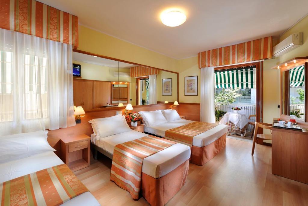 Hotel Al Prater Lignano Sabbiadoro Chambre photo