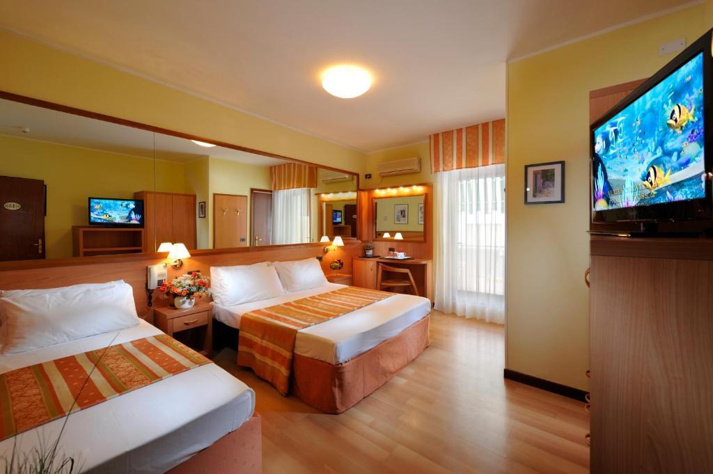 Hotel Al Prater Lignano Sabbiadoro Chambre photo