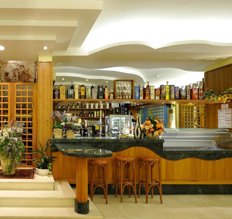 Hotel Al Prater Lignano Sabbiadoro Extérieur photo