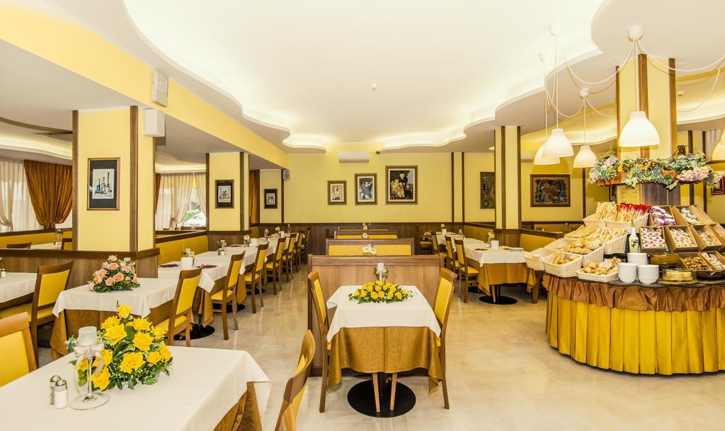 Hotel Al Prater Lignano Sabbiadoro Extérieur photo